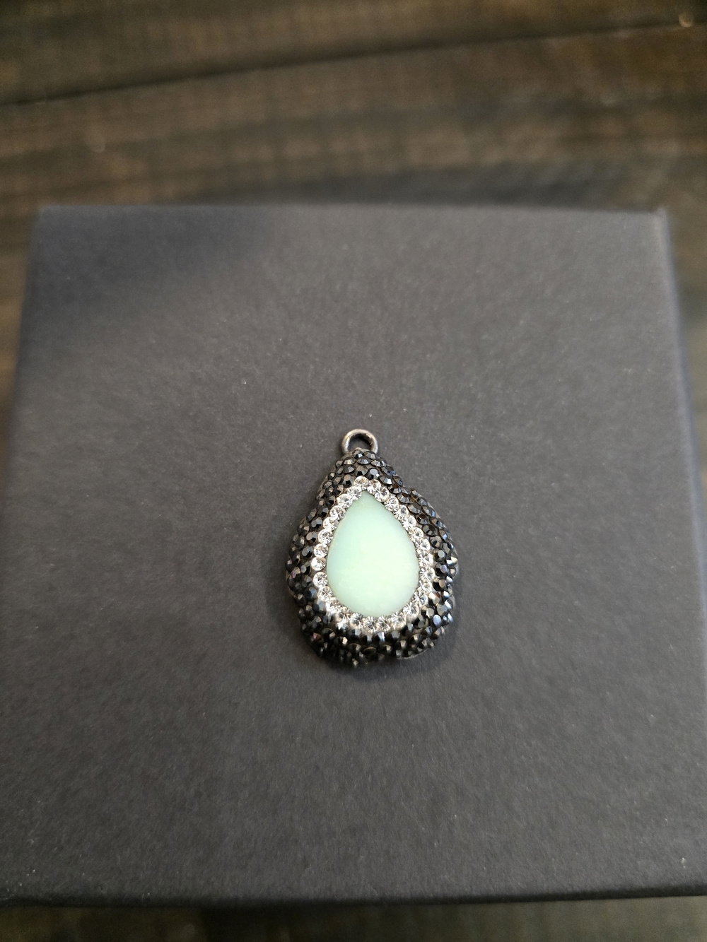 La Costa Sterling Silver 925 Signature Gem Tear Pendant Mint Green Gemstone